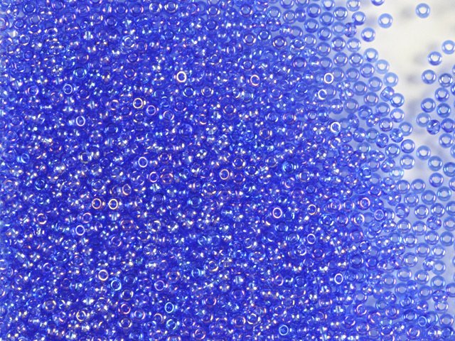 31050