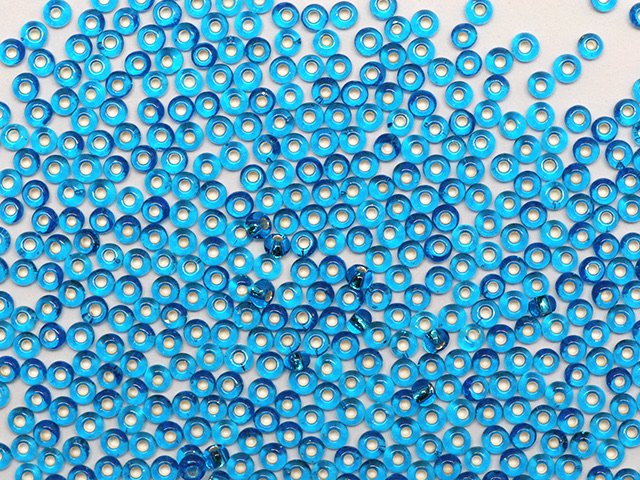 Preciosa Ornela Czech Glass Seed Beads 11/0 Silver Lined Dark Aqua (67150)